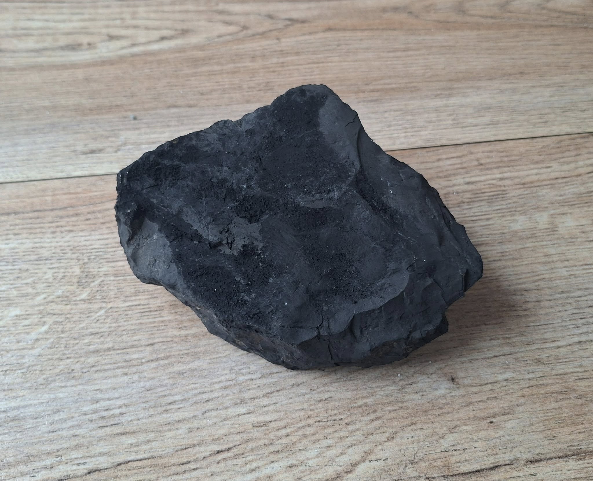 Grote Shungite Stenen 12 Grote Shungiet steen